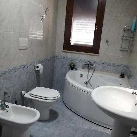 A Casa Di Rita 수르보